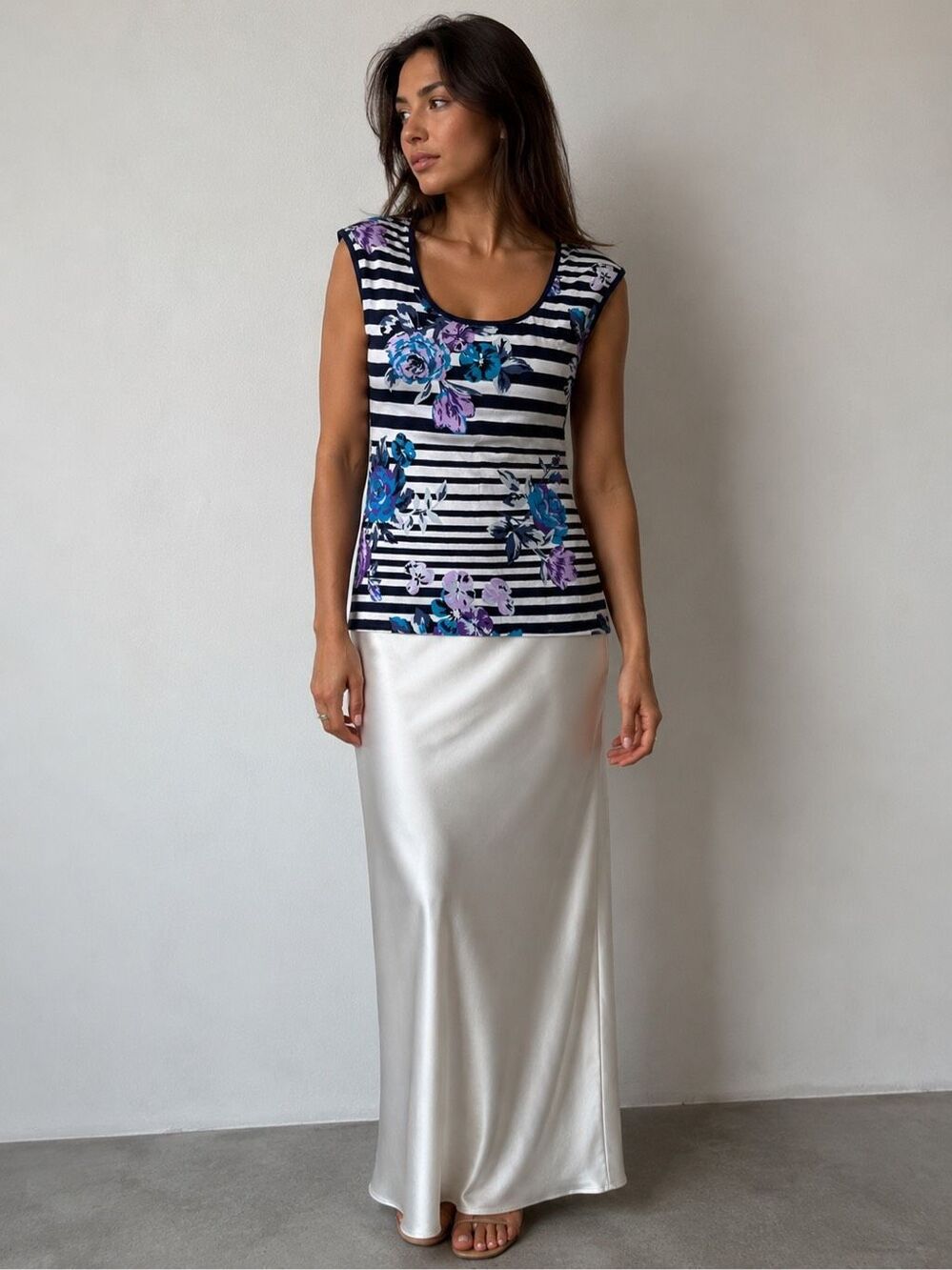 Lena Floral Striped Sleeveless Top Navy White Purple Blue Stretch Size M
